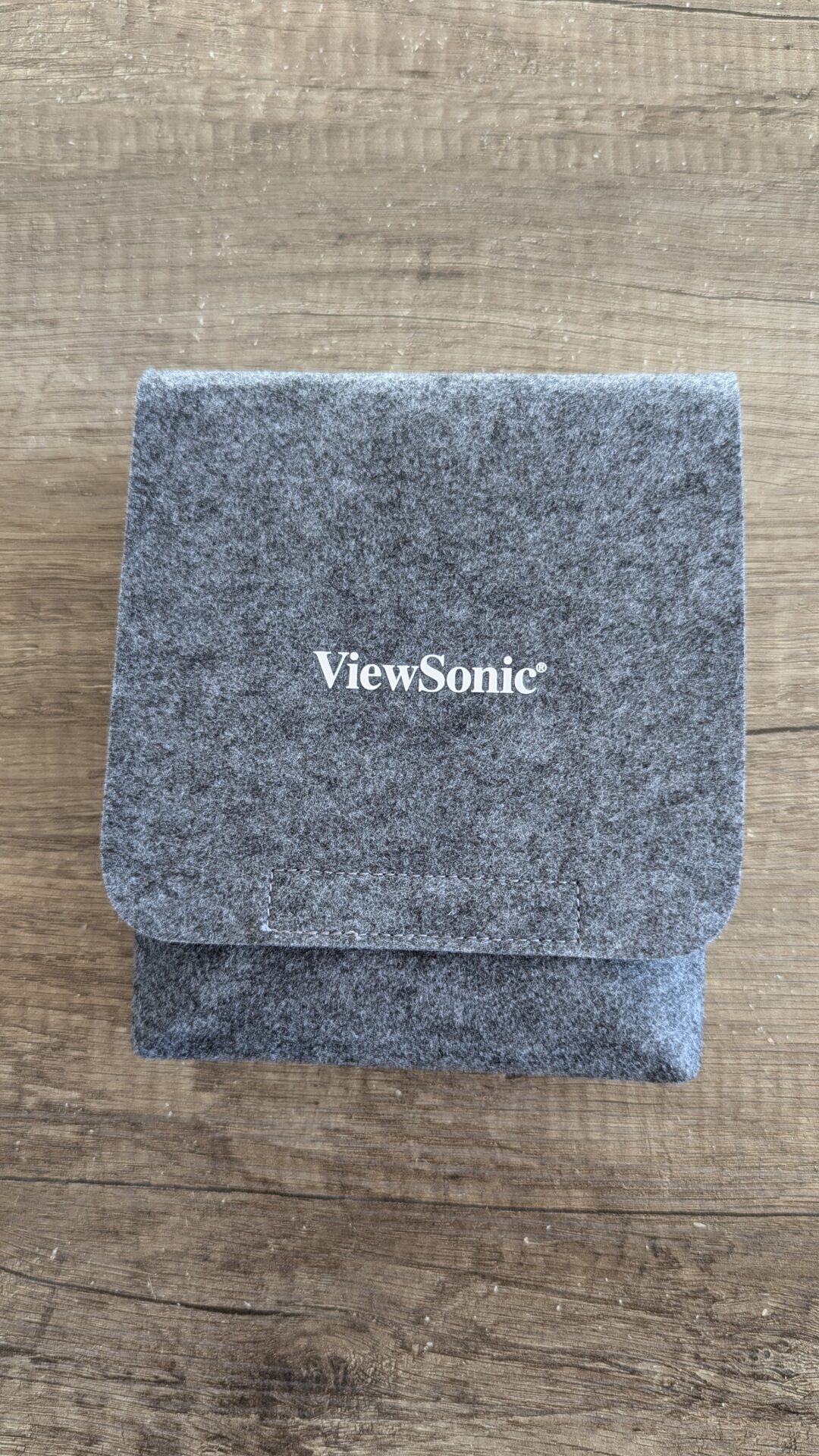 avis ViewSonic M1X